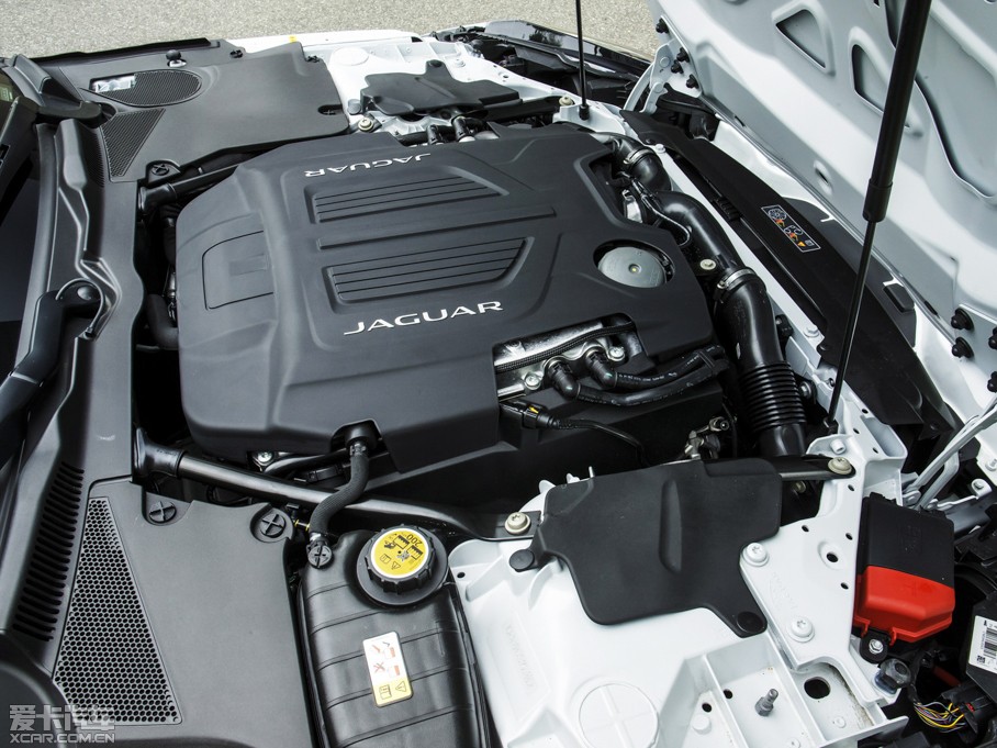 2016��ݱ�F-TYPE 5.0T V8 R ��򌳨��