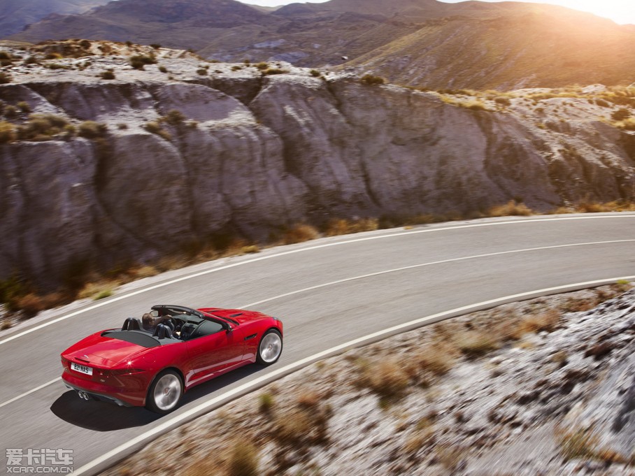 2016��ݱ�F-TYPE 3.0T V6 ����