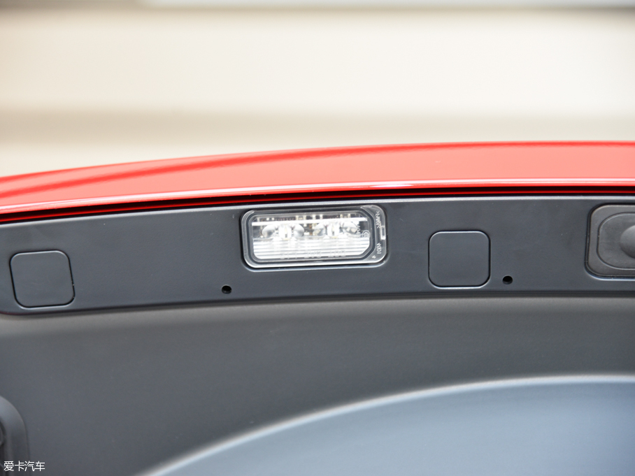 2016ݱF-TYPE 3.0T V6 S (q)Ӳ