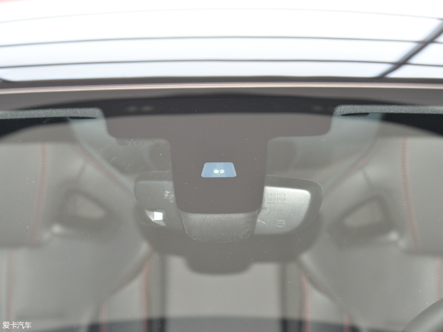 2016ݱF-TYPE 3.0T V6 S (q)Ӳ