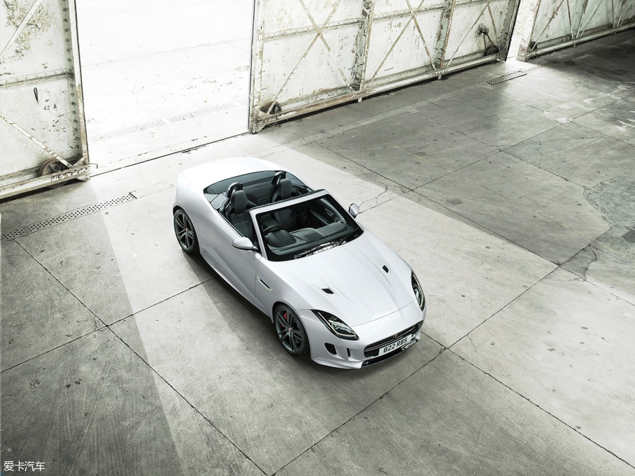 2016��ݱ�F-TYPE British Design