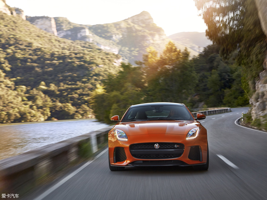 2016ݱF-TYPE 5.0T SVR