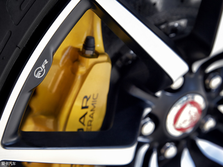 2016��ݱ�F-TYPE SVR Convertible