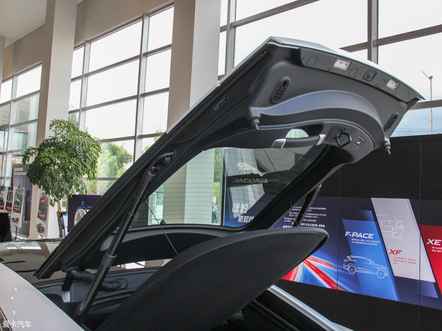 2016ݱF-TYPE 3.0T V6 Ӳ