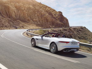 20165.0T V8 R (q) w^(gun)