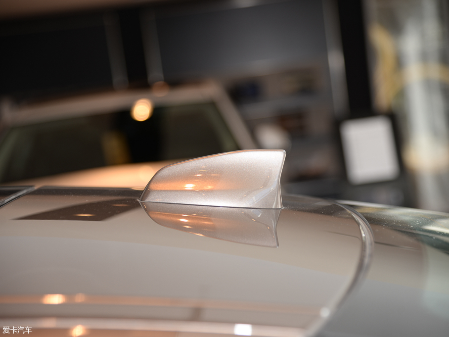 2016ݱXJ L 3.0 SC ̄հ