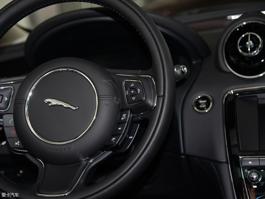 2016ݱXJ L 3.0 SC ȫ̄հ