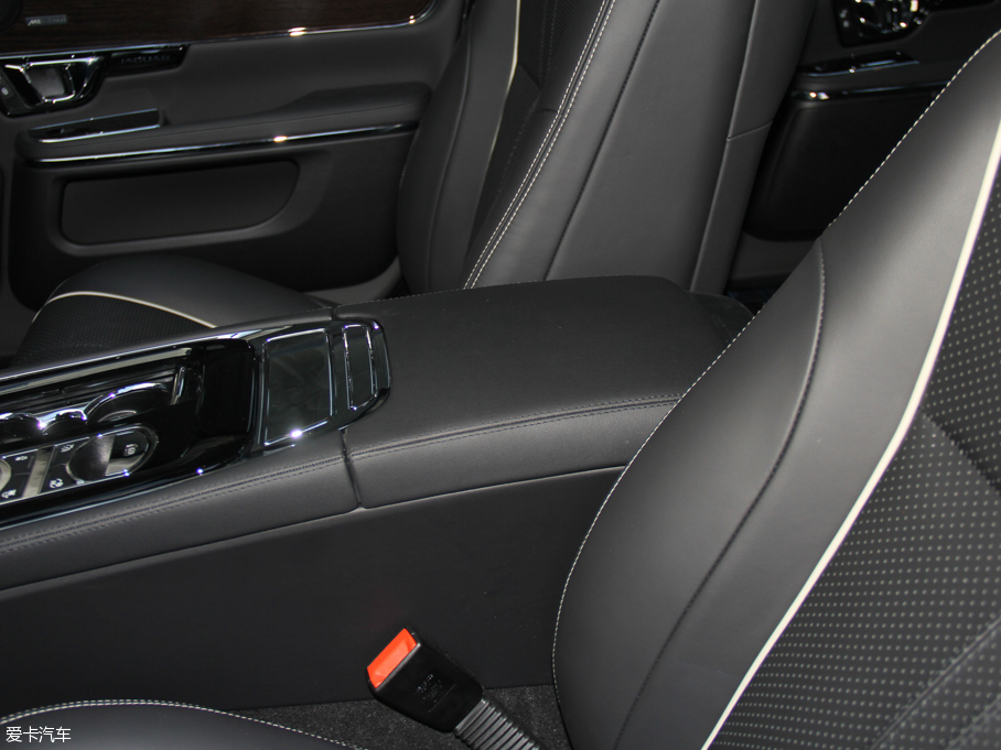 2016ݱXJ L 3.0 SC (q)ȫ̄(w)