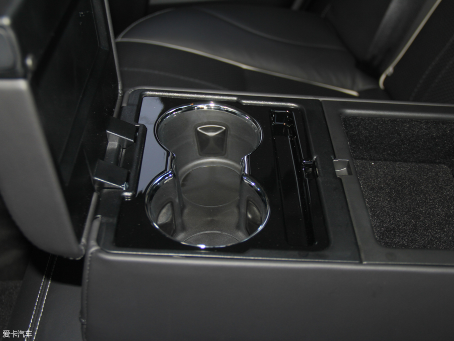 2016ݱXJ L 3.0 SC (q)ȫ̄հ