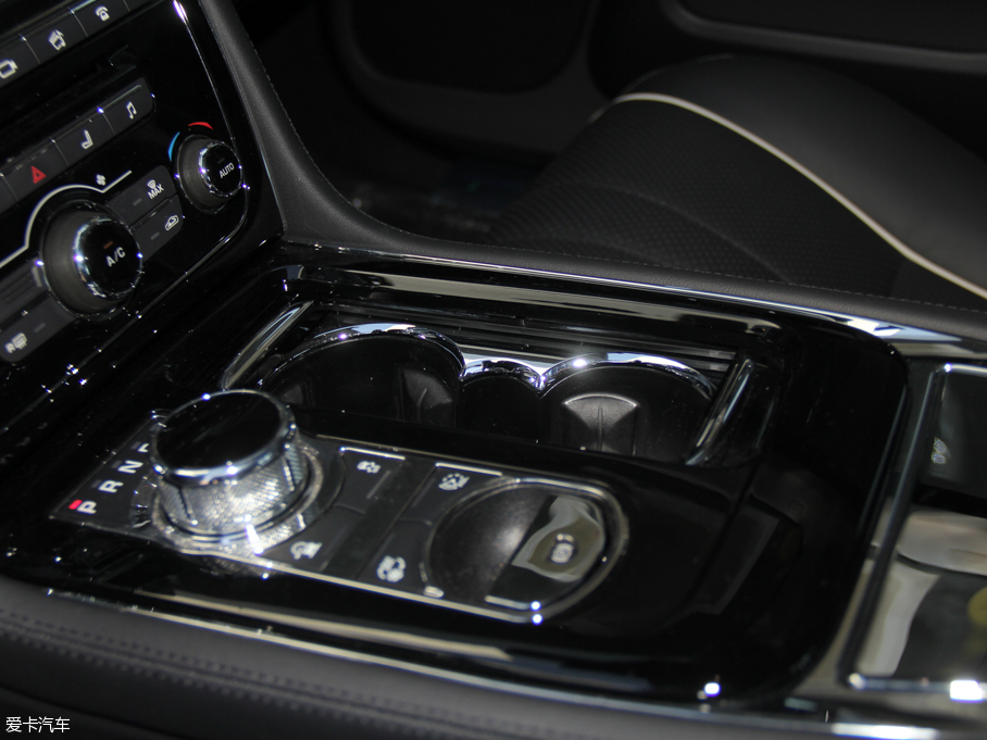 2016ݱXJ L 2.0T ̄հ