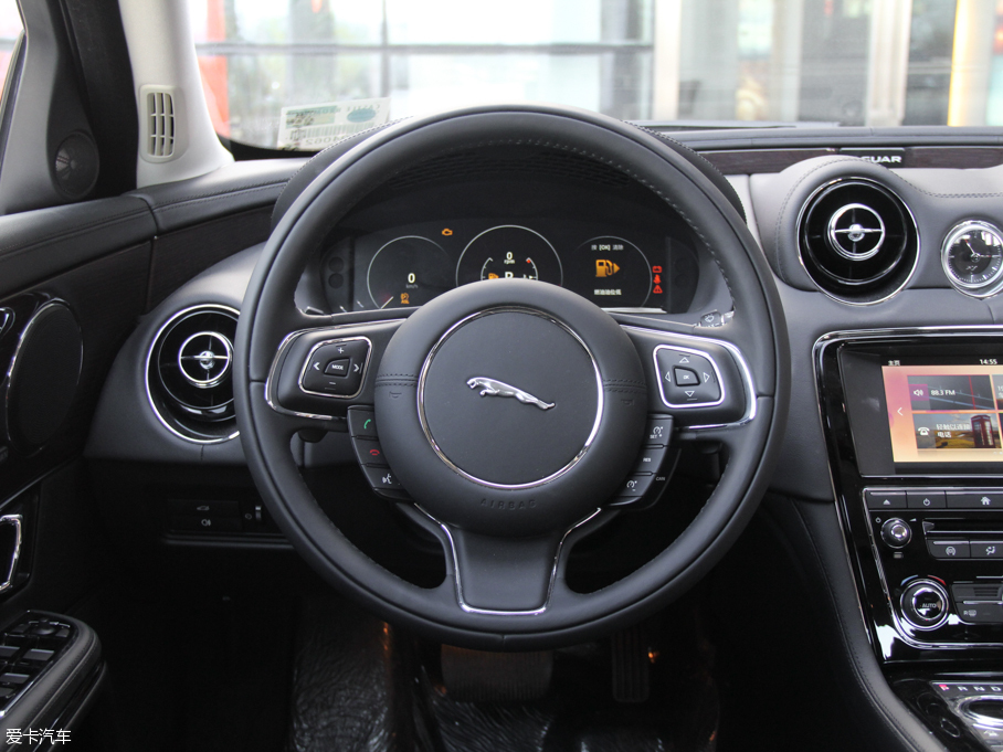 2016ݱXJ L 2.0T ̄հ