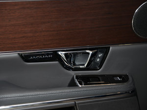 2016L 3.0 SC ̄հ п؅^