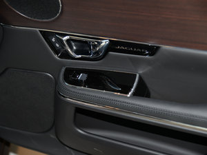 2016L 3.0 SC ̄հ п؅^