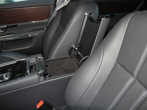 2016L 2.0T (q)̄(w) g