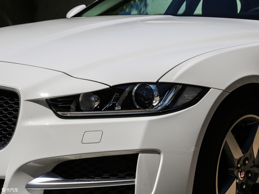 2017ݱXE 2.0T 200PS R-SPORT