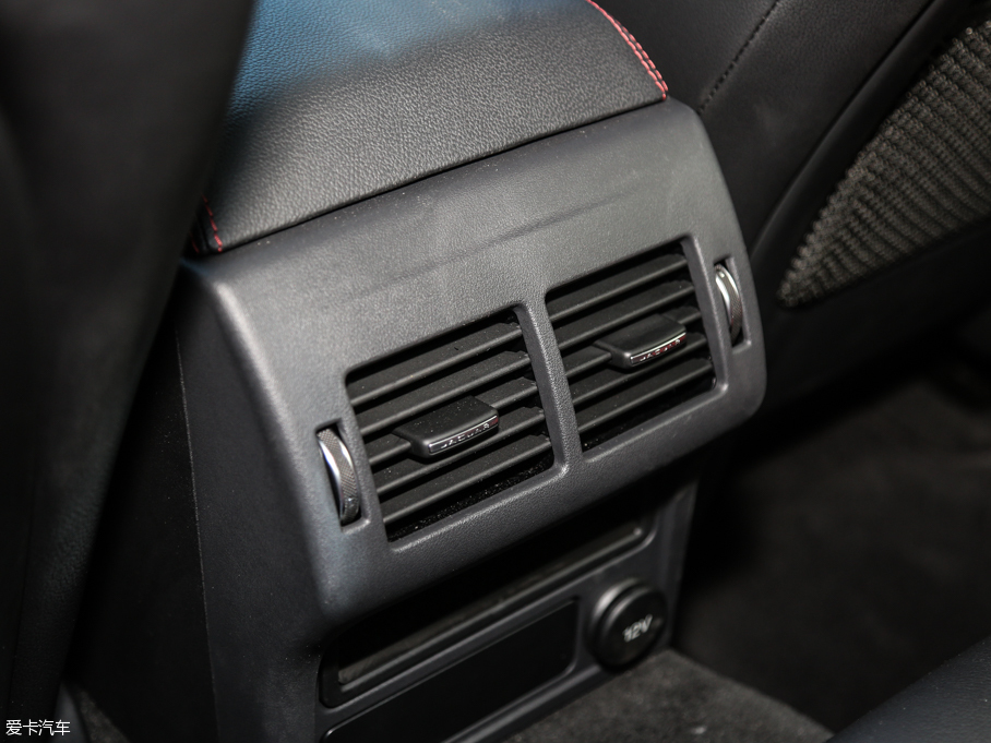 2017ݱXE 2.0T 200PS R-SPORT