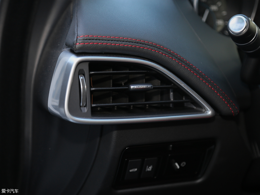 2017ݱXE 2.0T 200PS R-SPORT