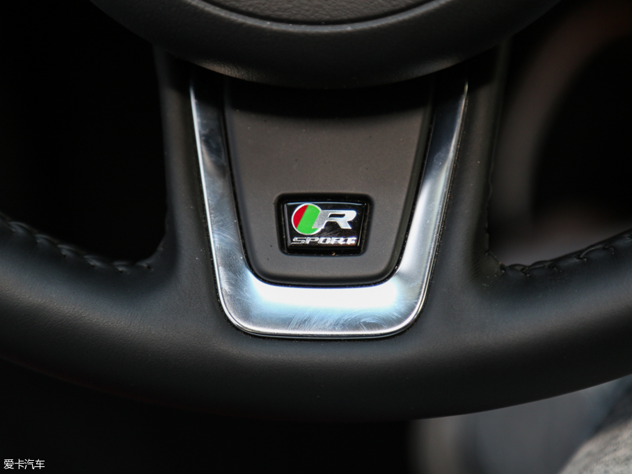 2017ݱXE 2.0T 200PS R-SPORT