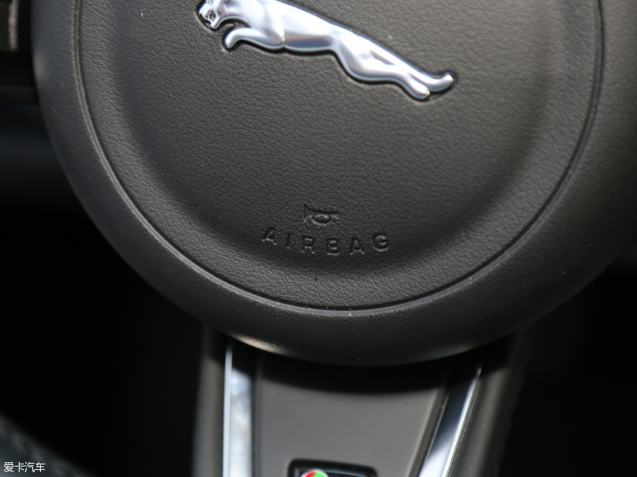 2017ݱXE 2.0T 200PS R-SPORT