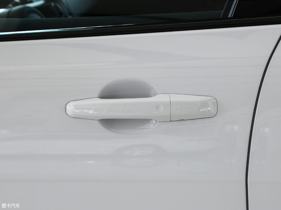 2017ݱXE 3.0T 340PS S