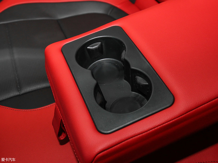 2017ݱXE 3.0T 340PS S