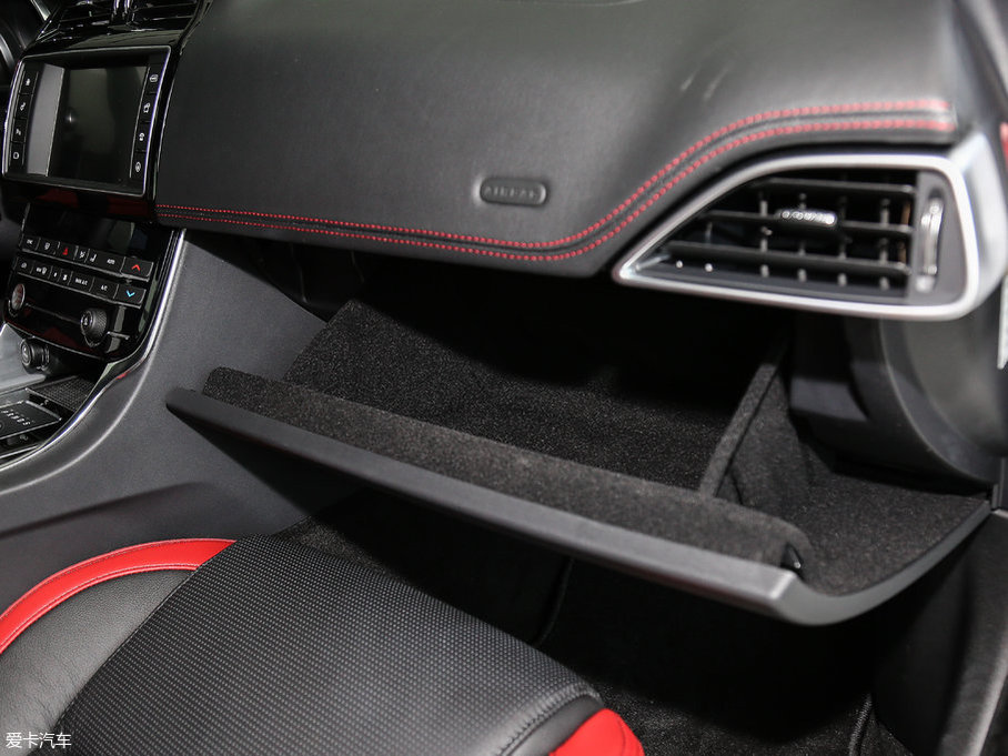 2017ݱXE 3.0T 340PS S