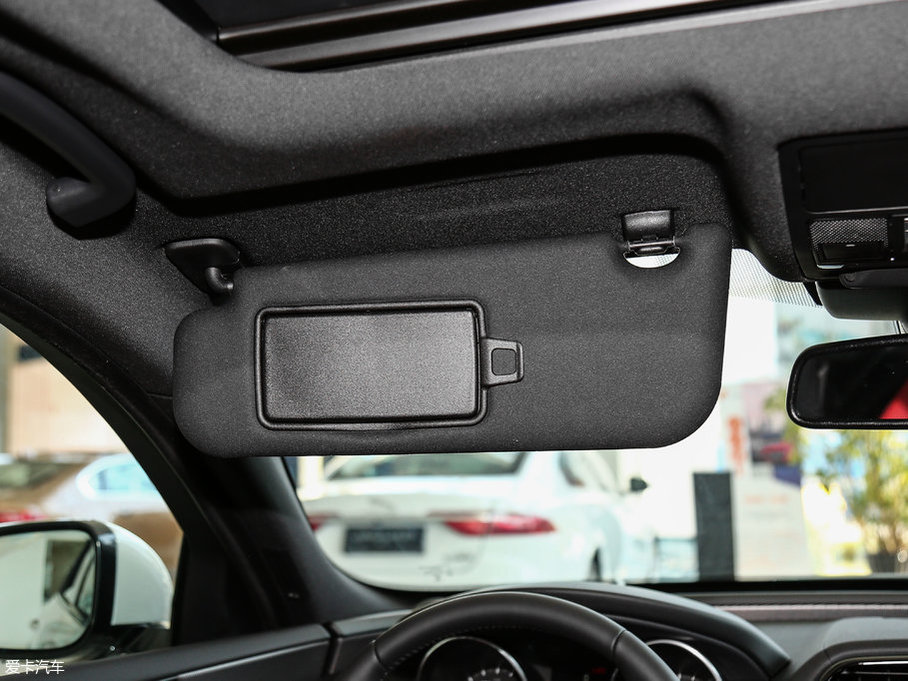 2017ݱXE 3.0T 340PS S