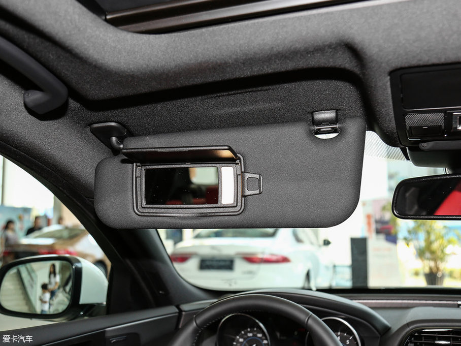 2017ݱXE 3.0T 340PS S