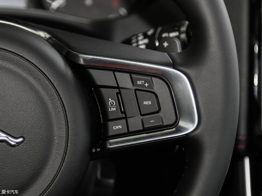 2017ݱXE 3.0T 340PS S