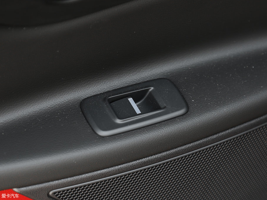 2017ݱXE 2.0T 200PS R-SPORT