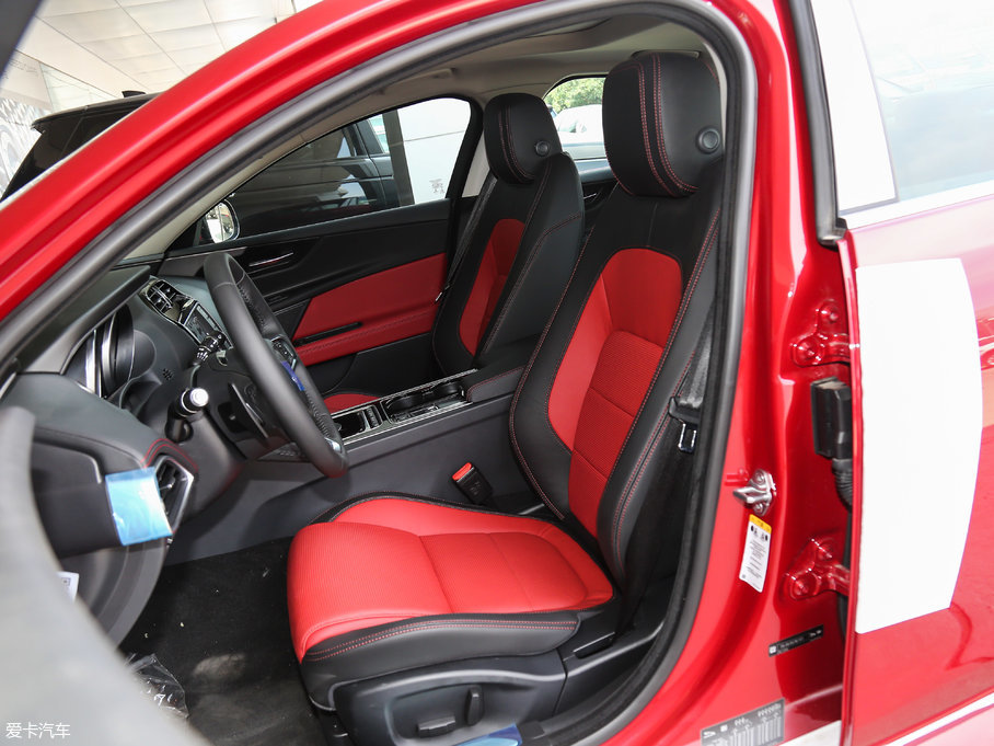 2017ݱXE 2.0T 200PS R-SPORT