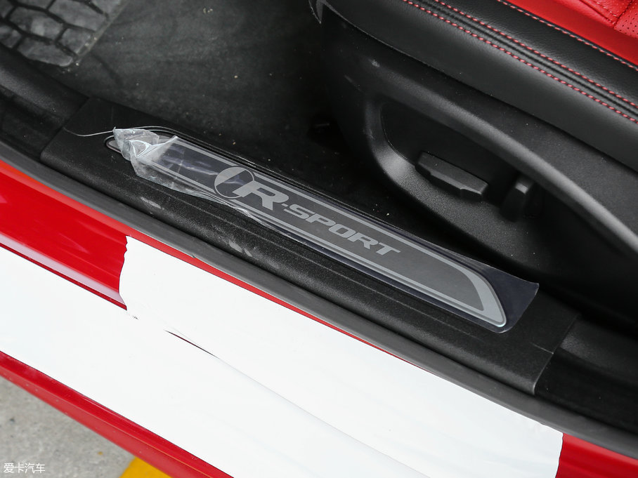 2017ݱXE 2.0T 200PS R-SPORT