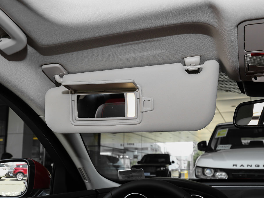 2017ݱXE 2.0T 200PS R-SPORT