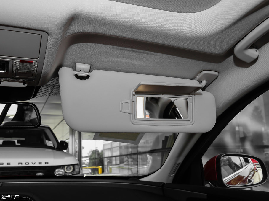 2017ݱXE 2.0T 200PS R-SPORT