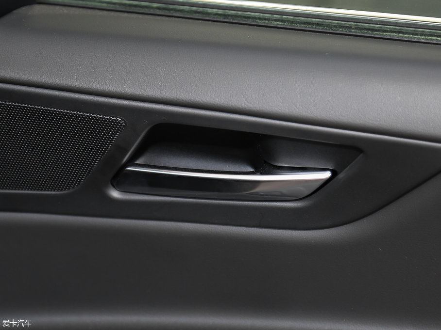 2017ݱXE 2.0T 200PS R-SPORT