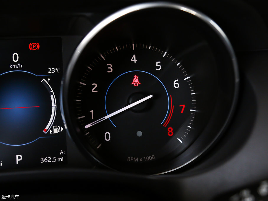 2017ݱXE 2.0T 200PS R-SPORT