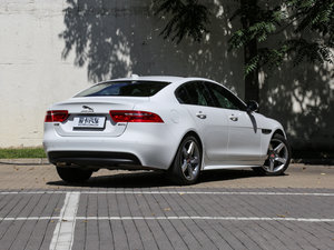 20172.0T 200PS R-SPORT w^