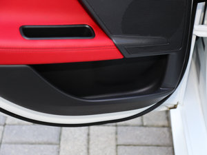 20172.0T 200PS R-SPORT g