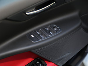 20172.0T 200PS R-SPORT {܇ƅ^	