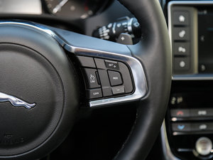 20172.0T 200PS R-SPORT п؅^