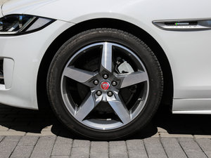 20172.0T 200PS R-SPORT ݆Ȧ