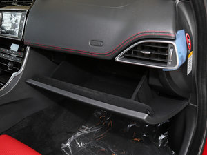 20172.0T 200PS R-SPORT 