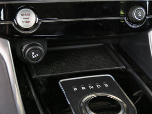 20172.0T 200PS R-SPORT g