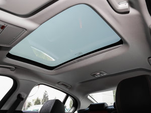 20172.0T 200PS R-SPORT g