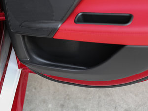 20172.0T 200PS R-SPORT g