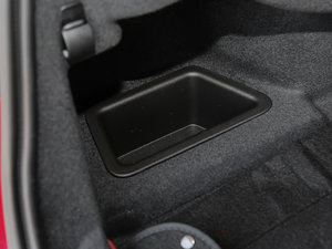 20172.0T 200PS R-SPORT g