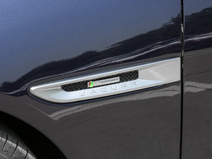 20172.0T 200PS R-SPORT ^