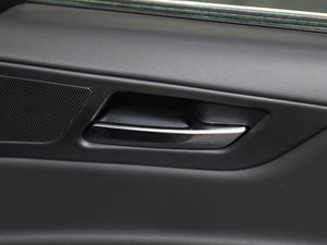 20172.0T 200PS R-SPORT g