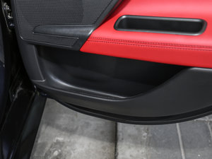 20172.0T 200PS R-SPORT g