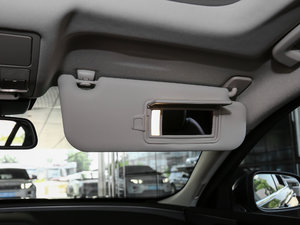 20172.0T 200PS R-SPORT g